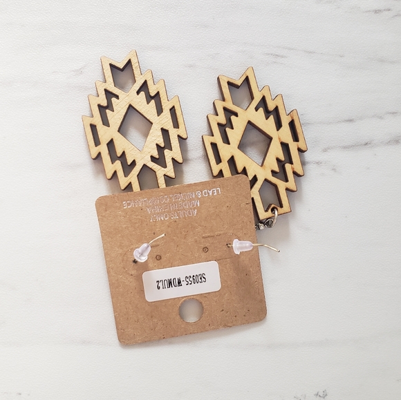 Desert Flame Southwestern Diamond Wood Earrings - Picture 5 of 7